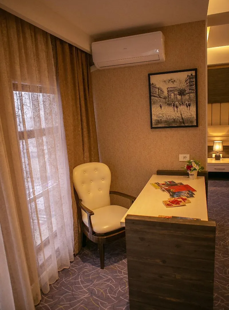Parkway Inn Hotel And Spa Baku 4*,  Azerbaijan